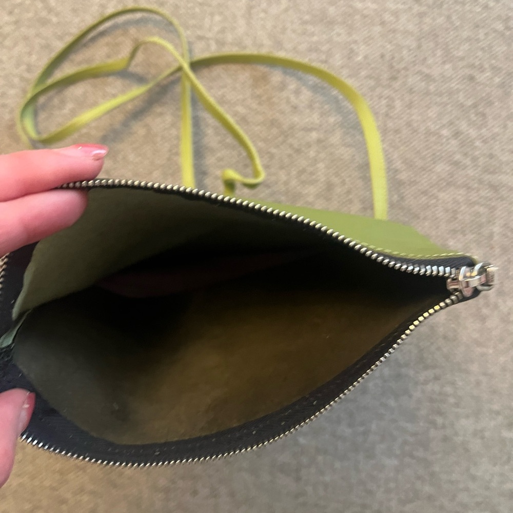 Leather crossbody - Picture 5 of 9